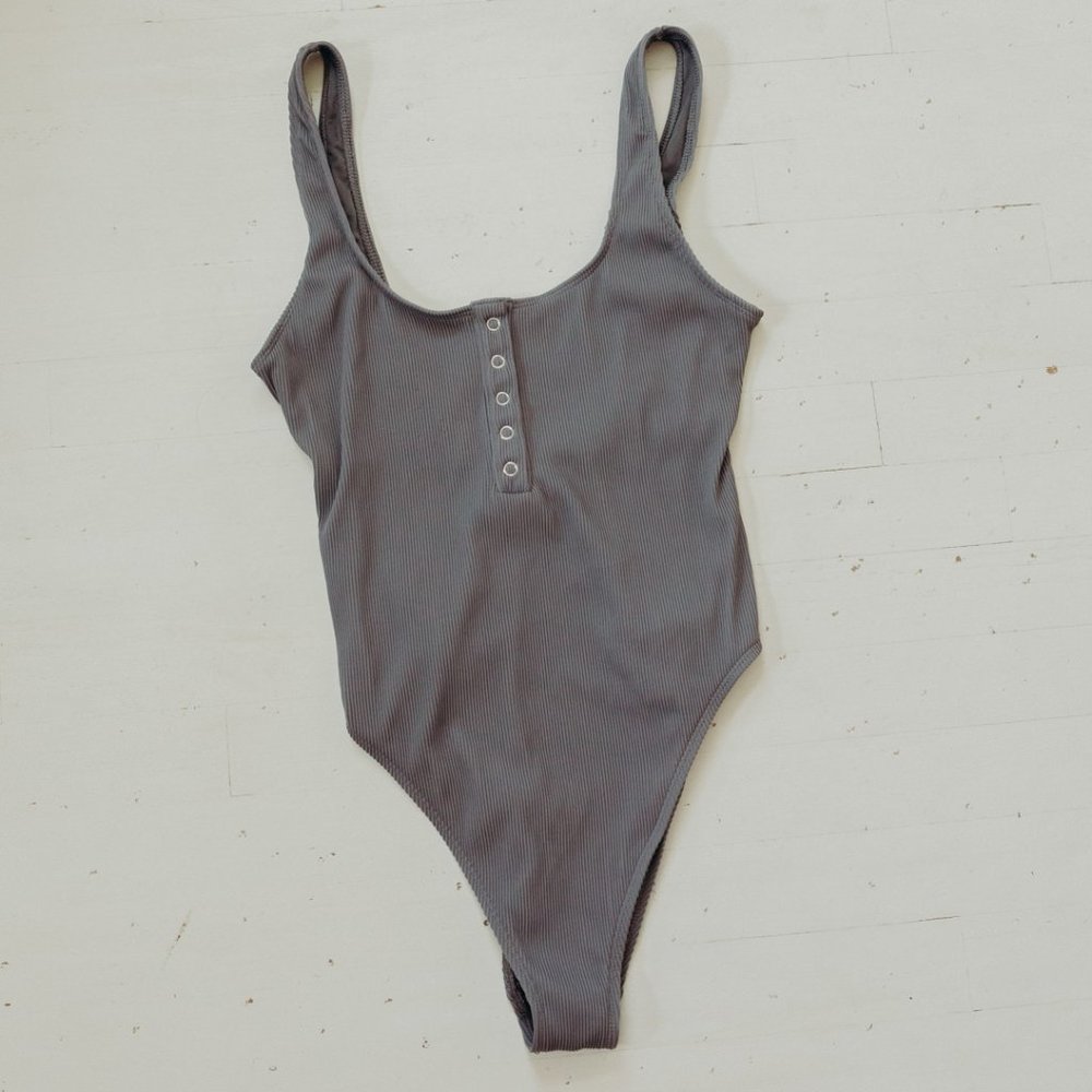 Aerie Ribbed One Piece Swimsuit - Picture 3 of 4